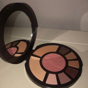 Rainforest After Dark Tarte palette
